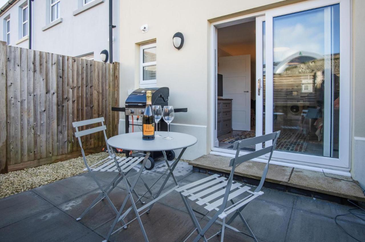 Ty Melyn - 2 Bedroom Cottage - United Kingdom Buitenkant foto